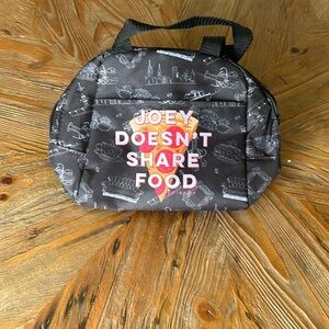“Friends” themed lunchbox